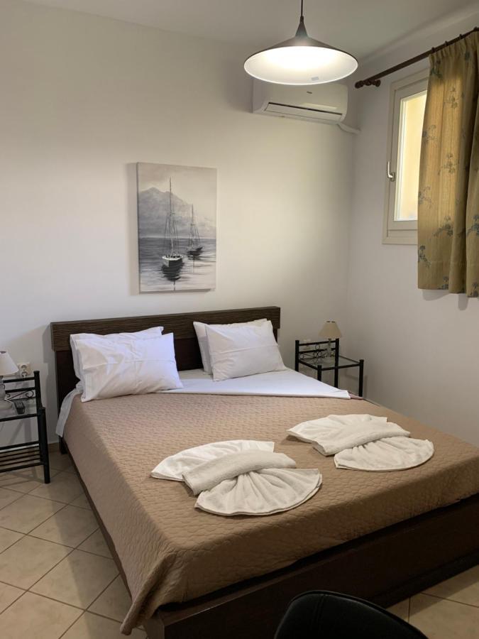 Little Yard Studios & Apartments #5 Budget Studio Naxos City Esterno foto